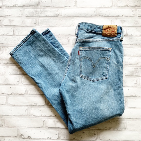 Levi's Denim - Levi's 501 CT Boyfriend Jeans 31x32 Light Wash EUC